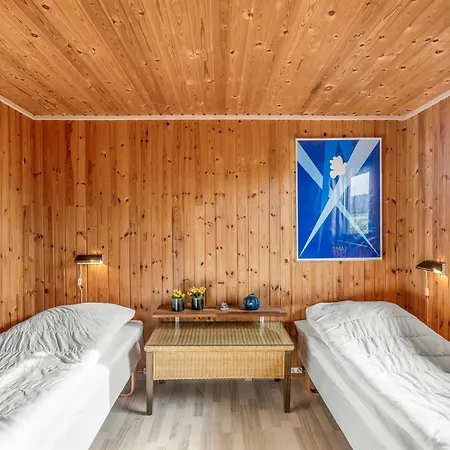 Iiris - 200m From The Sea By Interhome Vakantiehuis