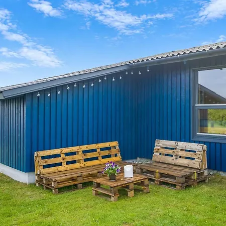 Iiris - 200m From The Sea By Interhome Vakantiehuis